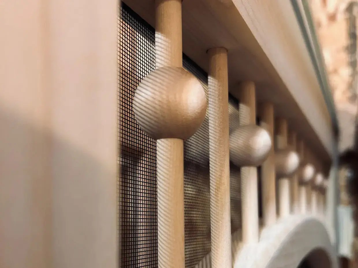 balusters-closeup-on-door